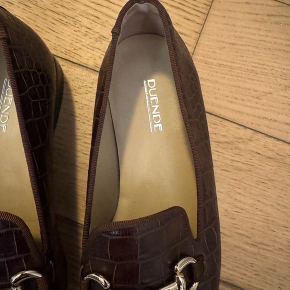 Brown Crocodile Loafers with Gold Horse Bit - Picture 4 of 10